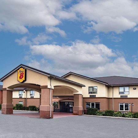 Super 8 By Wyndham Cornwall On Extérieur photo