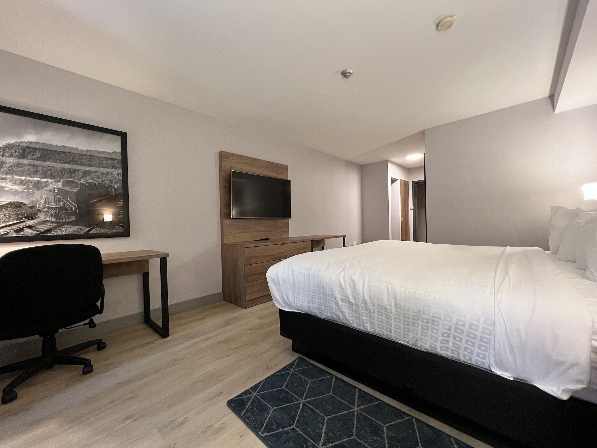 Super 8 By Wyndham Cornwall On Extérieur photo