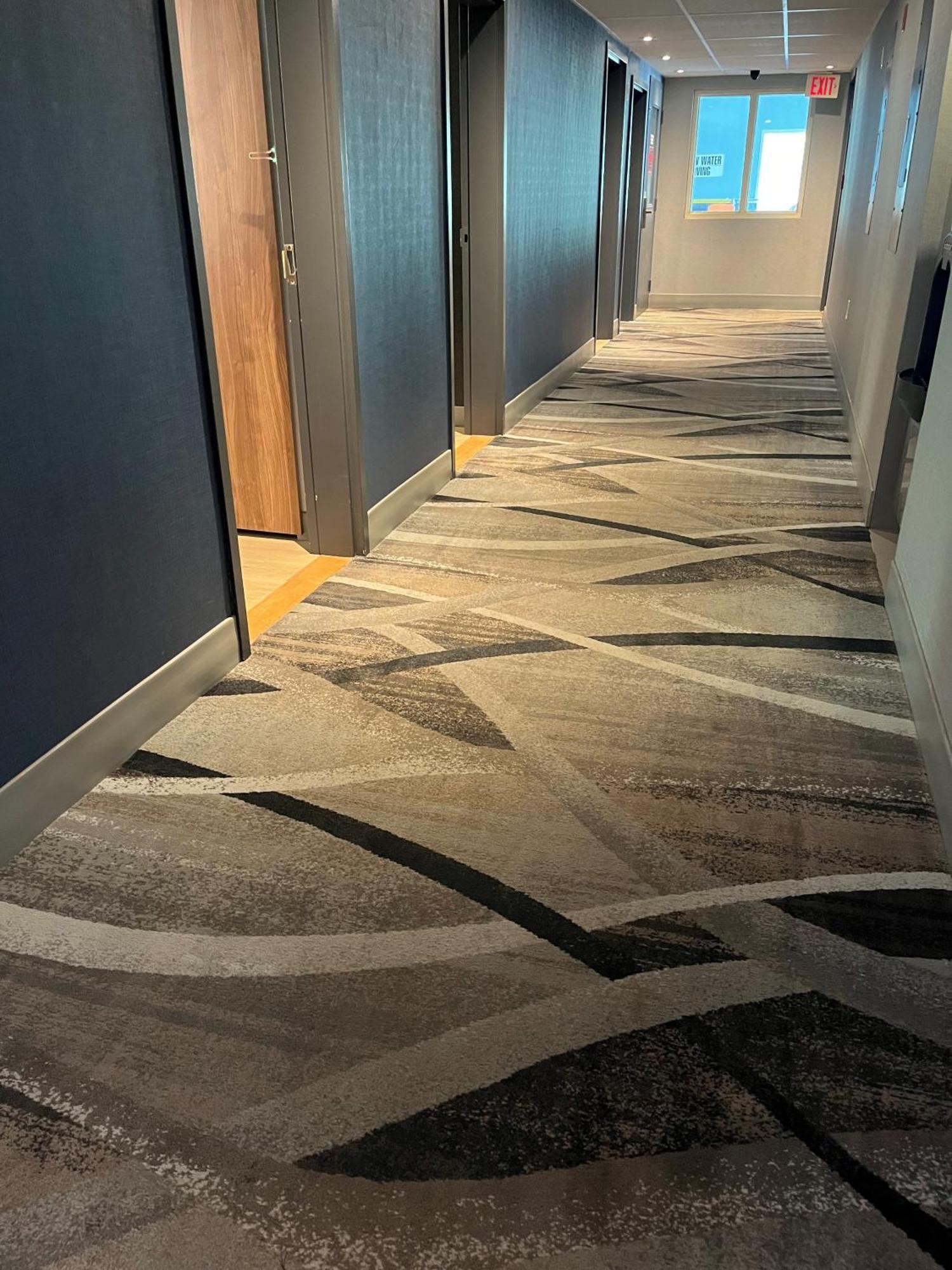Super 8 By Wyndham Cornwall On Extérieur photo